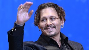 Modriny si namaľovala, tvrdí Depp o exmanželke