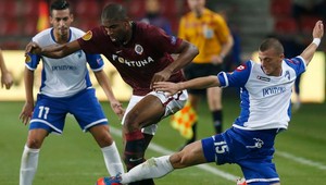 EL: Sparta doma zdolala Šmonu, Leverkusen rozdrvil Rapid