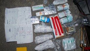 Drogová razia. Michal (26) s priateľkou si pochutnávali na perníku