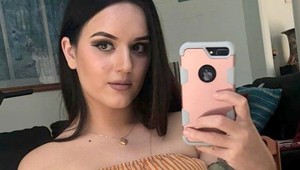 Na nové prsia si šetrila päť rokov: Keď ich uvidela po plastike, okamžite to oľutovala