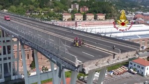 Pri páde mosta v Janove zomrelo 43 ľudí. Exriaditeľ diaľničnej spoločnosti dostal 12 rokov