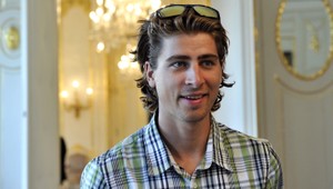 Peťo Sagan po Tour podrástol. Ženám sa teraz páči ešte viac!