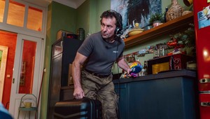 O mesiac sa budeme v kinách zabávať na novej komédii režiséra Pelíškov: Do kín prichádza Výnimočný stav!