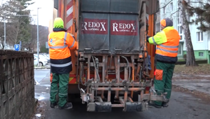 Vianoce v uliciach: Ako smetiari zvládajú sviatočný zhon