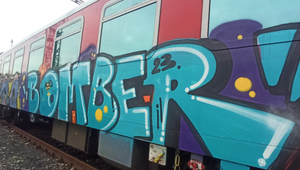 Vozne v novom, neželanom šate. Ako by sa dal problém s grafitmi riešiť?