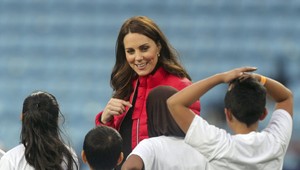 Je vôbec tehotná? Kate je mimoriadne štíhla a bez bruška