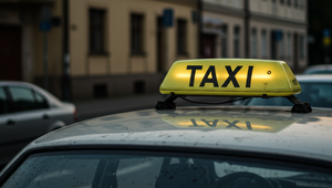 Chýbajúce doklady či označenie: Polícia si posvietila na taxikárov v hlavnom meste