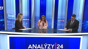 Analýzy 24: Pri ktorom stole máme sedieť?