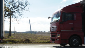 Miesto tragédie pri Kolárove ostáva nebezpečné – infraštruktúra nestíha nápor kamiónov