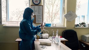 Zistenia TV JOJ: Žena, ktorej potvrdili delta mutáciu koronavírusu, nebola zaočkovaná