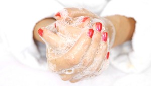 Prvá krajina, ktorá si odsúhlasila poskytovanie menštruačných potrieb ženám zadarmo, je Škótsko