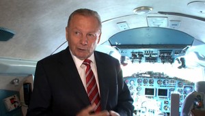 Výnimočné stretnutie dvoch bývalých prezidentov prekazili zdravotné problémy