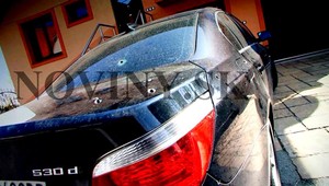 Strieľalo sa pri Zvolene! Auto dostalo 10 guliek