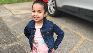 Účes tohto dievčatka je hitom internetu: Perfektné, čo jej mama vytvorila na hlave!