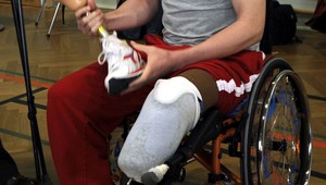 Amputovaný Lanzinger žiada od FIS odškodné, Maierovej rodina uspela