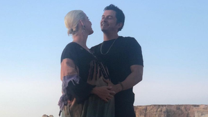 Speváčka sa ukázala v plavkách päť mesiacov po pôrode! Reakcie niektorých ľudí sú otrasné!