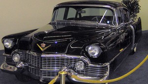 Cadillac Fleetwood za vyše milión patril Elvisovi