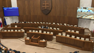 Taraba a Šimkovičová zostávajú: Parlament nebol uznášaniaschopný