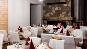 Ako prebiehajú kontroly opatrení v Rakúsku? Pravidlá v prevádzkach sa líšia