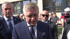 Mám traumu, ale nie z toho atentátu. Robert Fico prvýkrát po útoku v Handlovej