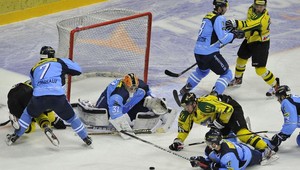 Highlighty: Slovan vedie v sérii 2:0, Trenčín zvládol nájazdy v Poprade