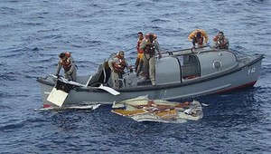 Havarovaný Airbus sa asi pokúšal o návrat do Brazílie