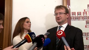 Súdna rada vypočula Urbancovú a Sádovského, ktorých mená sa objavili v Threeme. Pravosť komunikácie potvrdzujú už aj sudcovia