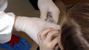 Pilotné testovanie kloktacími testami: Takto ich hodnotia po dvoch týždňoch na školách