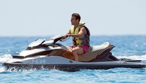 Fábregas prekročil rýchlosť, za volant si nesadne pol roka