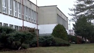 Učiteľ na cirkevnej škole je podozrivý zo zneužívania vlastnej dcéry