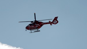 Pri Chate pod Rysmi pomáhali po páde vrtuľníka, zranená bola jedna osoba