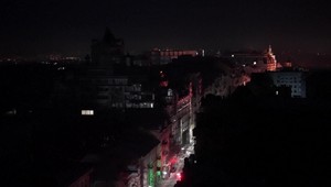 Slovenskí dobrovoľníci a generátory pomáhajú Ukrajincom prežiť bez elektriny