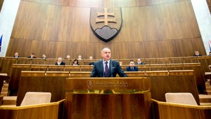 Ignorovať Kotlebu nestačí