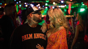 Spomaľte s novou skladbou od Dominiky Mirgovej a Kaliho: Ich letný hit sa vám dostane pod kožu!