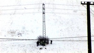 Zo žiarlivosti vyliezol na stožiar, našiel tam smrť