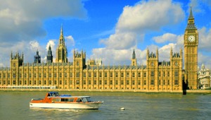 Britský súd zveril slovenských chlapcov (2,4) homosexuálom