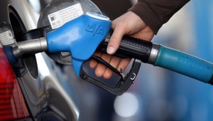 Ceny pohonných látok stále rastú. Tankovať budeme opäť drahšie