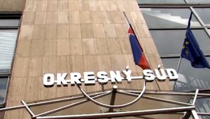 Muži, ktorí mali vtrhnúť do domu a vyhrážať sa rodine, spoznali svoj trest