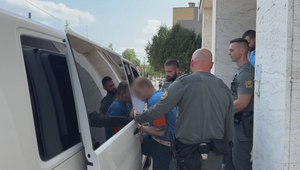 Malé dievčatko bolo utýrané takmer na smrť. Dlhodobo jej ubližoval matkin partner