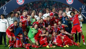 Guardiola ôsmykrát zdolal Mourinha. Bayern má superpohár