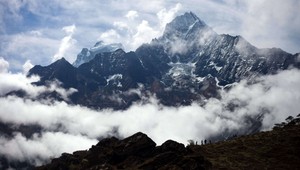 Úrady vydali zákaz sólovým horolezcom šplhať na Mount Everest