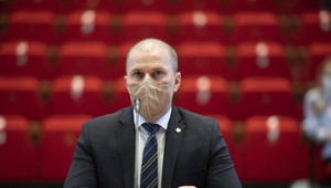 ONLINE: Vypočúvanie kandidátov na policajného prezidenta sa skončilo. Výbor odporúča Kovaříka