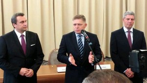 Fico, Danko a Bugár sa dohodli, že sa už nebudú prekvapovať