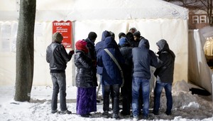 V Berlíne zomrel utečenec, v mrazoch a snehu čakal na registráciu