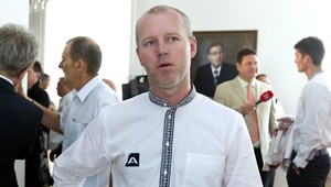 Športový strelec Gönci sa chystá do politiky. Pod palcom má mať šport