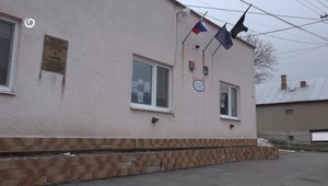 Bývalý starosta obvinený z úplatku opäť kandiduje, jeho registráciu sprevádzajú spory