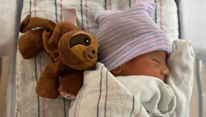 Bábo číslo 4 je na svete! Hviezdny pár rozšíril svoju rodinku!