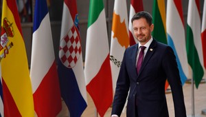 ONLINE: Začal samit EÚ venovaný ruskej invázii na Ukrajinu. Neskôr sa pripojí Zelenskyj