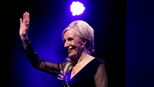 Som posledný žijúci dinosaurus, vtipkuje Marína Kráľovičová. Dnes oslavuje 90 rokov!