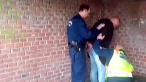 VIDEO: Polícia zadržala vysoko postaveného člena sýkorovcov